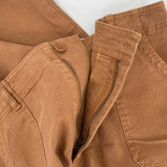 Z SUPPLY Noah Cargo Pants Size Extra Large Chestnut Cropped NWT Cotton Stretch - Picture 10 of 16
